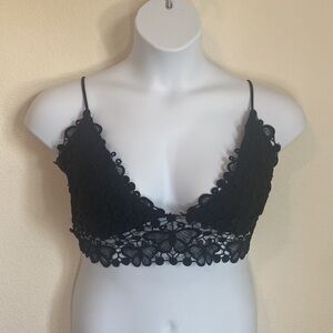 Black Lace Bralette 2X
